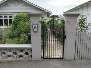 Single Gates